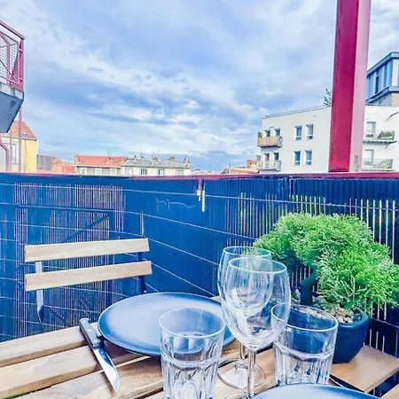 Bel Avec Balcon Et Parking Prive Lägenhet