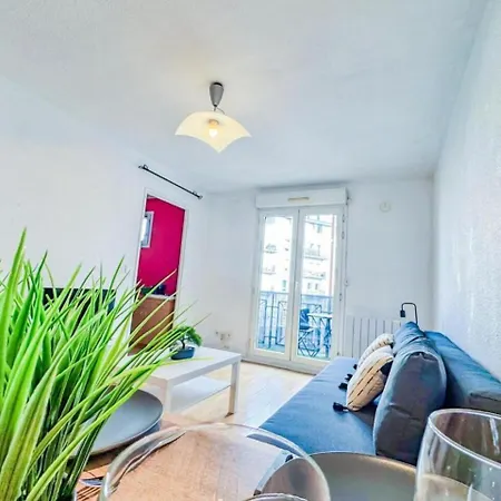 Bel Avec Balcon Et Parking Prive Apartmán Clermont-Ferrand